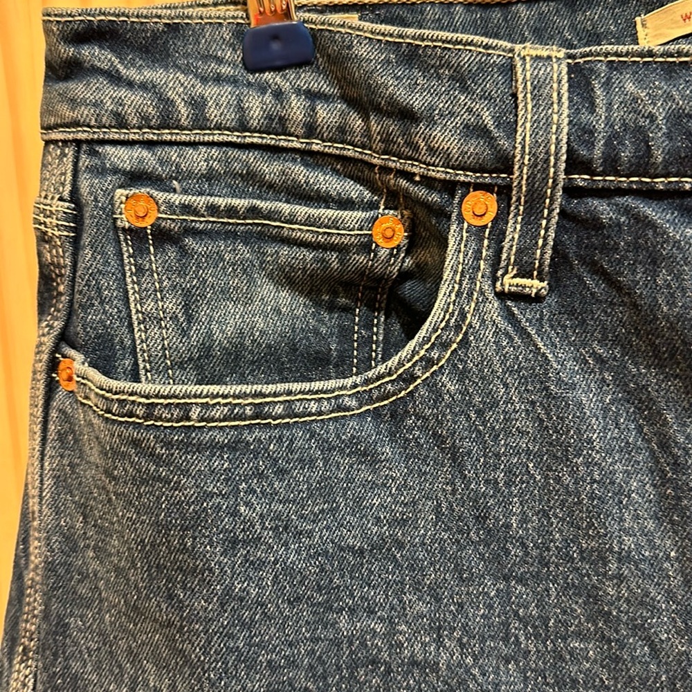 Levi’s Wedgie Straight Jeans - Picture 7 of 13